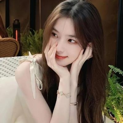男性新娘子
